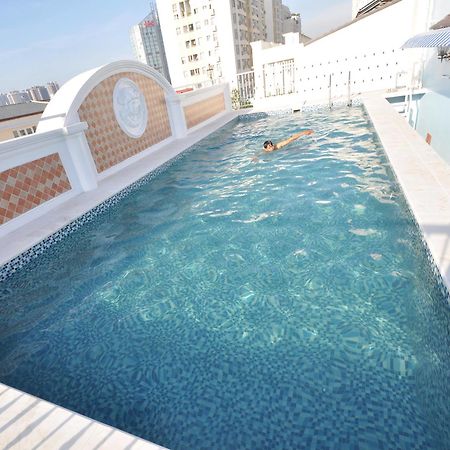הו צ'י מין סיטי Central Hotel & Residences Swimming Pool מראה חיצוני תמונה