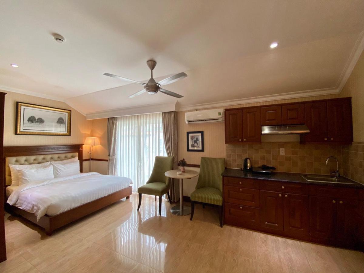 הו צ'י מין סיטי Central Hotel & Residences Swimming Pool מראה חיצוני תמונה