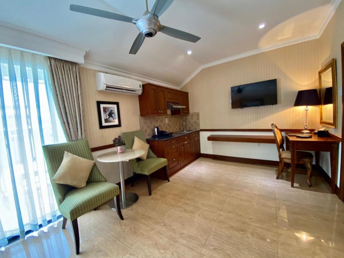 הו צ'י מין סיטי Central Hotel & Residences Swimming Pool מראה חיצוני תמונה