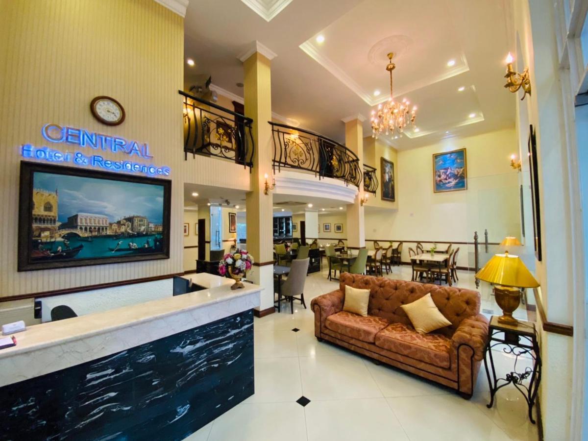 הו צ'י מין סיטי Central Hotel & Residences Swimming Pool מראה חיצוני תמונה