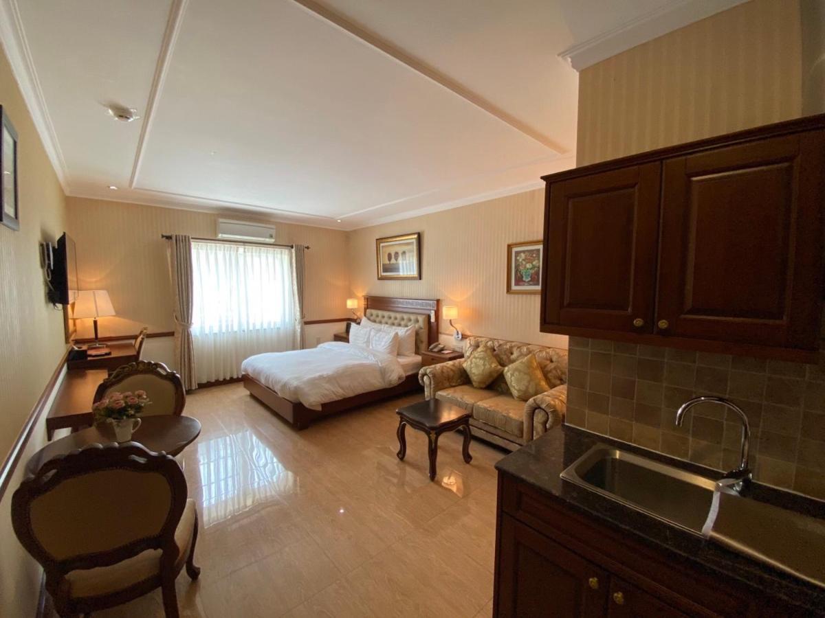 הו צ'י מין סיטי Central Hotel & Residences Swimming Pool מראה חיצוני תמונה