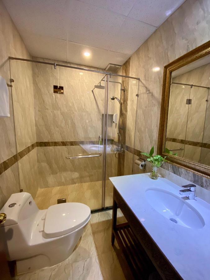 הו צ'י מין סיטי Central Hotel & Residences Swimming Pool מראה חיצוני תמונה