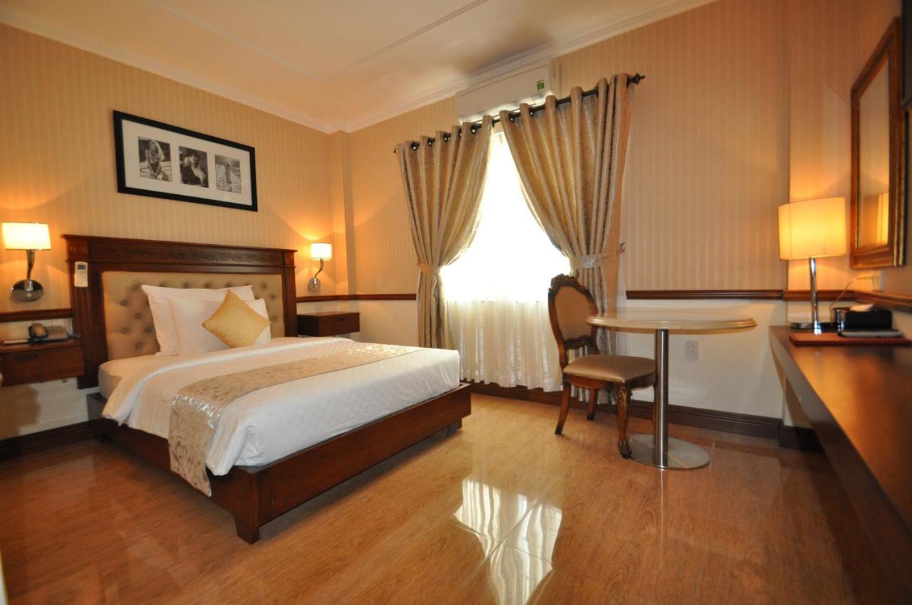 הו צ'י מין סיטי Central Hotel & Residences Swimming Pool מראה חיצוני תמונה