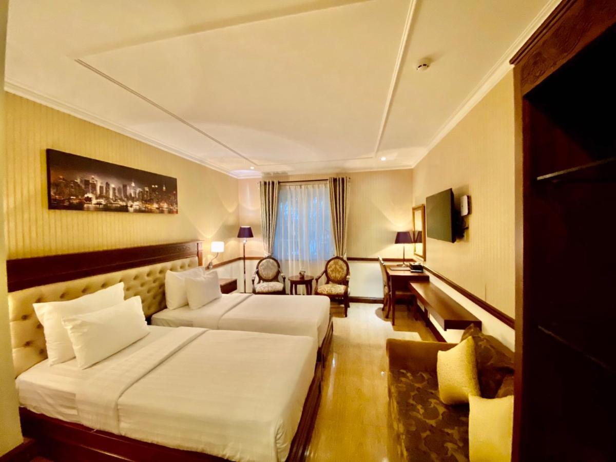 הו צ'י מין סיטי Central Hotel & Residences Swimming Pool מראה חיצוני תמונה