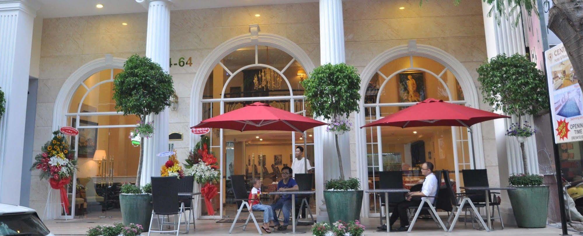 הו צ'י מין סיטי Central Hotel & Residences Swimming Pool מראה חיצוני תמונה